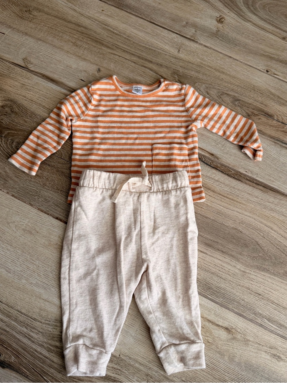 Nordstrom Orange and Cream Striped Top with Cream Jogger Set